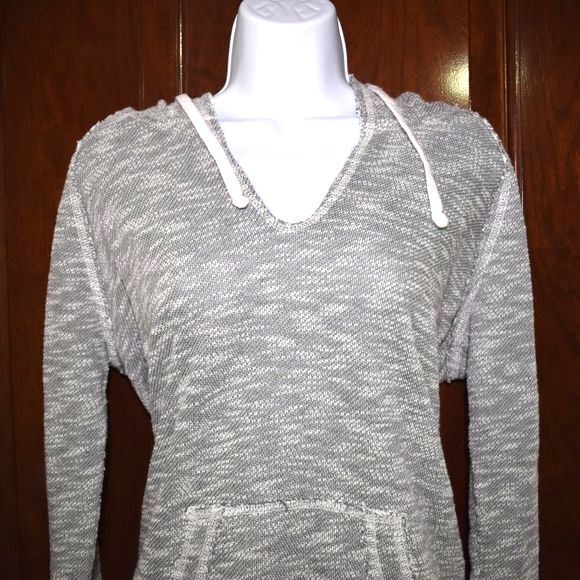 SoulCycle Gray Baha Hoodie Size Medium - Picture 8 of 13